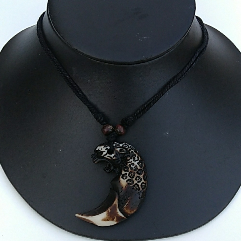 NOS VTG Unique Abstract Crescent Wild Cat Adj. Necklace - Picture 5 of 8